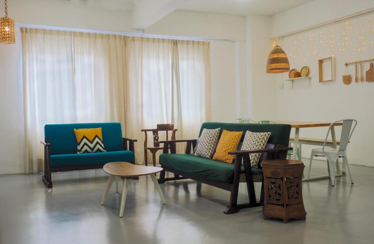 "Cloth Art Homestay" 4 Min Walk To Car Free Zone By Shine Stay Малакка Экстерьер фото
